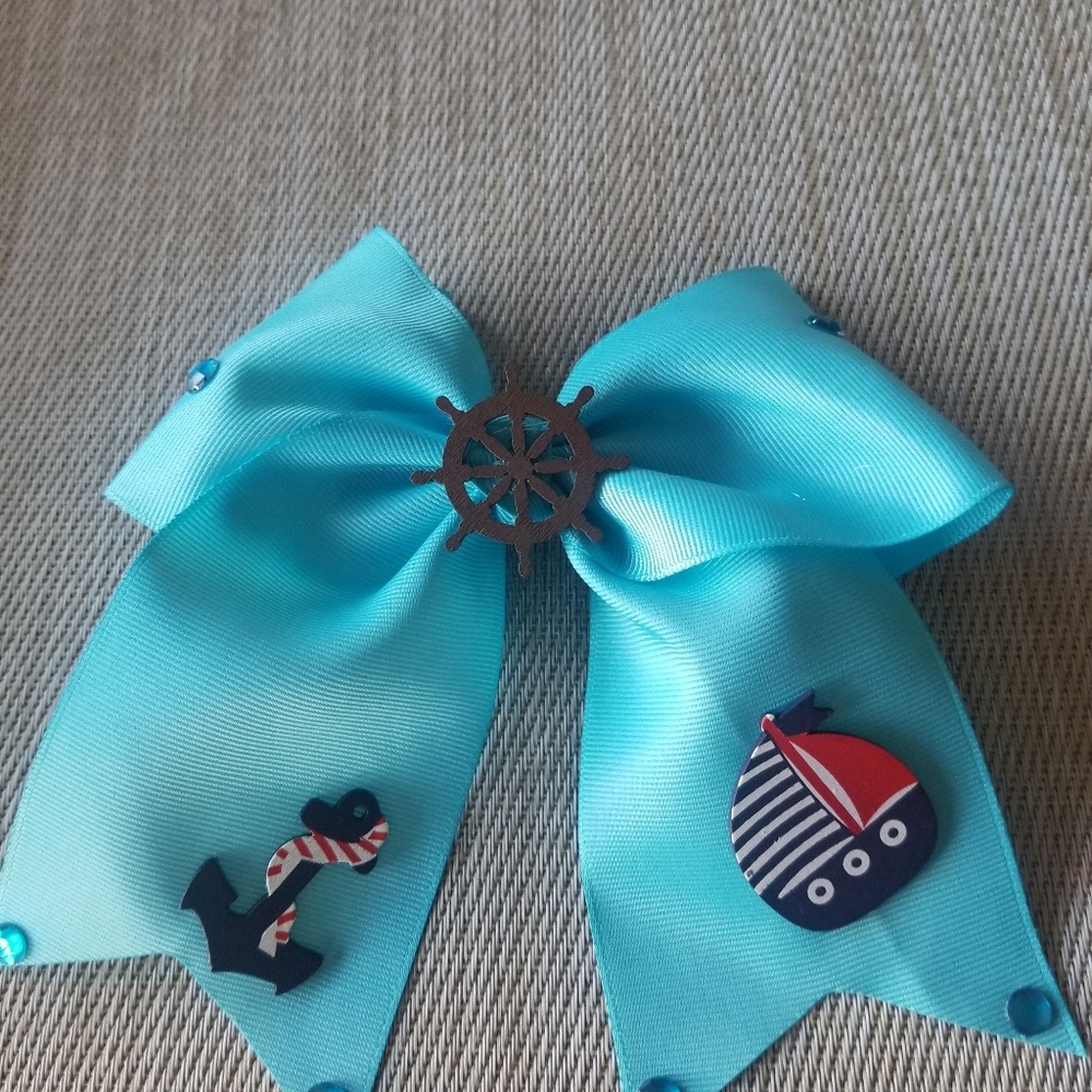 Hair bow